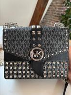 Originele Michael Kors schoudertasje, zwart/zilver met studs, Sieraden, Tassen en Uiterlijk, Tassen | Damestassen, Ophalen of Verzenden