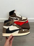 Nike Air Jordan 1 High Travis Scott Dark Mocha, Kleding | Heren, Schoenen, Ophalen of Verzenden, Zo goed als nieuw, Bruin