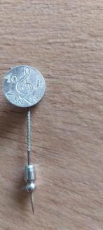 Zilveren jubileum speld 40 jaar Z en Vr., Verzamelen, Speldjes, Pins en Buttons, Ophalen, Gebruikt, Overige onderwerpen
