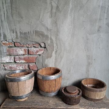 Oude brocante houten kaasmal kaas mal *Etage3* beschikbaar voor biedingen