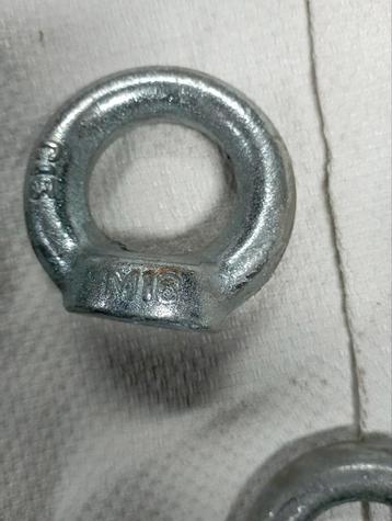 C15 hijsoog, oogmoer m16 beschikbaar voor biedingen
