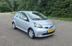 Toyota Aygo 1.0 3DRS MMT 2006 Grijs (nieuwe koppeling), Auto's, 68 pk, Origineel Nederlands, Particulier, Zilver of Grijs
