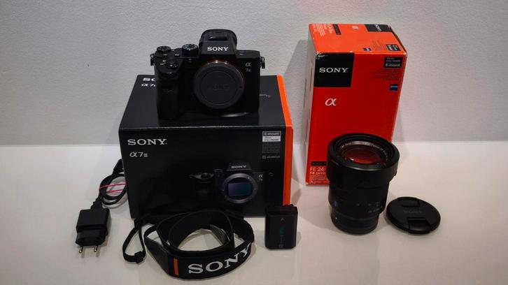 Als nieuw Sony A7III Body - optioneel met 24-70 F4 objectief, Audio, Tv en Foto, Fotocamera's Digitaal, Gebruikt, Sony, Minder dan 4 keer