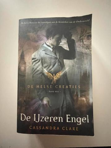 Cassandra Clare - De ijzeren engel beschikbaar voor biedingen