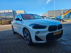 BMW X2 SDRIVE 2.0 M-PAKKET Pano, Auto's, BMW, Automaat, X2, Wit, Leder