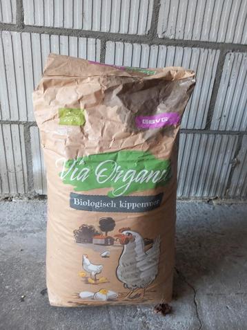 2 stuks Via organica sojavrij biologisch kippenvoer 12,5 kg beschikbaar voor biedingen