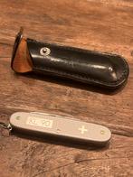 Vintage Zwitsers zakmes KL 90 met leren etui miltair leger, Ophalen of Verzenden, Overige soorten, Nederland, Mes of Dolk