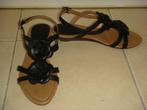 NIEUW Clarks sandalen maat 40 zwart leer bloemen wreef, Verzenden, Zwart, Nieuw, Sandalen of Muiltjes