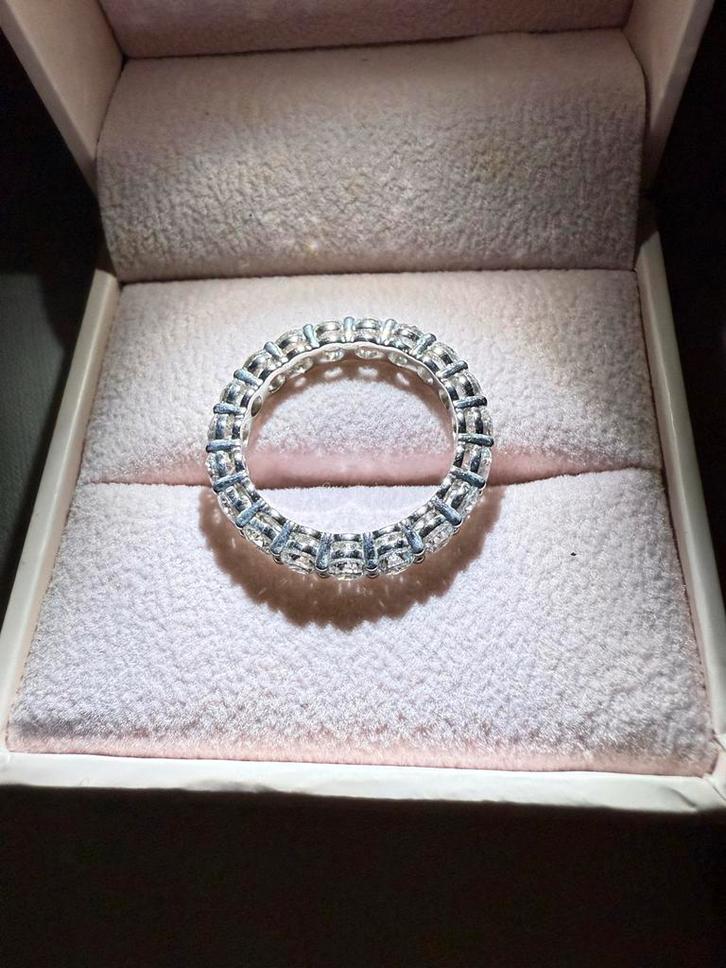 18 Krt Witgouden Ring met 3.26 Crt Diamanten, Sieraden, Tassen en Uiterlijk, Ringen, Nieuw, Dame, 17 tot 18, Goud, Met edelsteen