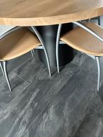 Eiken eethoek  rond 130 cm /4 cm dik geleefd eiken., Huis en Inrichting, Tafels | Eettafels, Ophalen, Zo goed als nieuw, Modern