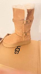 Nieuwe UGG laarzen maat 37 met doos, Kleding | Dames, Ophalen of Verzenden, Nieuw, Bruin, Hoge laarzen