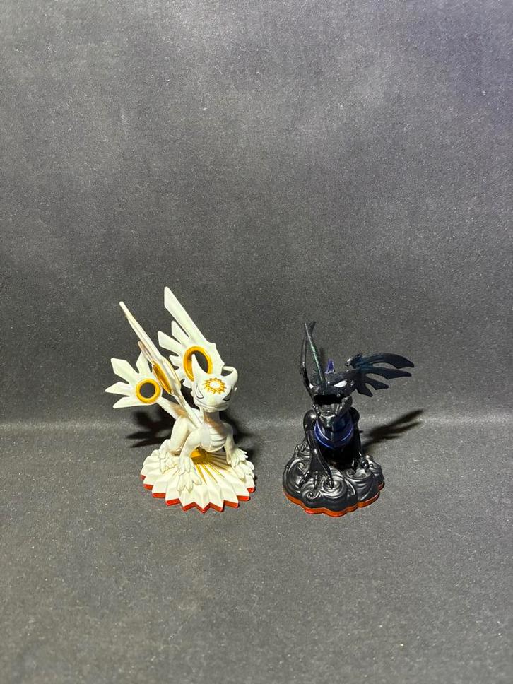 Skylanders Trap Team Black-Out en Spotlight, Spelcomputers en Games, Games | Overige, Zo goed als nieuw, Avontuur en Actie, 2 spelers