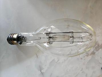 gasontladingslamp beschikbaar voor biedingen