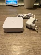 Unifi Gateway Lite (UXG Lite, ZGAN), Ophalen of Verzenden, Zo goed als nieuw, Router met modem, UniFi