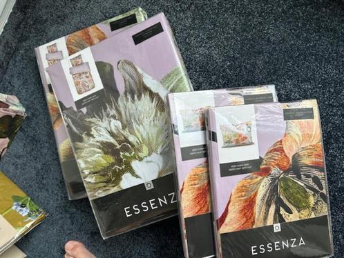 Essenza Dekbedovertrek 1 Persoons XL, Huis en Inrichting, Slaapkamer | Beddengoed, Nieuw, Dekbedovertrek, Eenpersoons, Overige kleuren