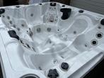 Populair 6 pers Plesure Spa Desire incl Garantie & Plaatsing, Tuin en Terras, Bubbelbaden en Hottubs, Ophalen, Zo goed als nieuw