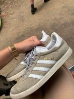 Adidas gazelle schoenen maat 39, Adidas, Ophalen of Verzenden, Sneakers of Gympen, Gedragen