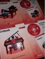 Hal leonard pianomethode lesboek 5+speelboek 5+ meespeelcd's, Muziek en Instrumenten, Bladmuziek, Gebruikt, Overige genres, Les of Cursus