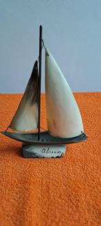 Boot zeilbootje Alissa hoogte 19 cm, Ophalen of Verzenden, Gebruikt, Zeilboot, Schaalmodel