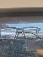 Nieuwe Theo brilmontuur model: Eye Whitness, Sieraden, Tassen en Uiterlijk, Zonnebrillen en Brillen | Dames, Overige merken, Zwart