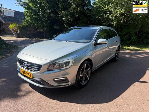 Volvo V60 2.4 D6 AWD Plug-In Hybrid R-Design / Navi / Camera, Auto's, Volvo, Bedrijf, Te koop, V60, 4x4, ABS, Achteruitrijcamera