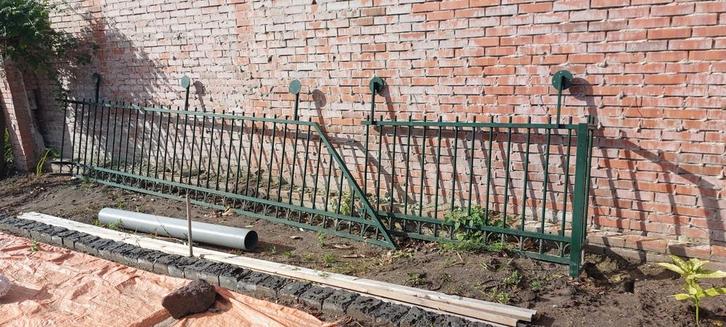 Groen (dak)terras hek, Tuin en Terras, Tuinhekken en Hekwerk, Gebruikt, Spijlenhekwerk, IJzer, Ophalen
