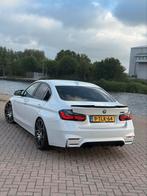 BMW 3-Serie 320i M3 Look 2.0IX Sport Plus 280 pk automaat!!, Achterwielaandrijving, Zwart, Wit, Origineel Nederlands