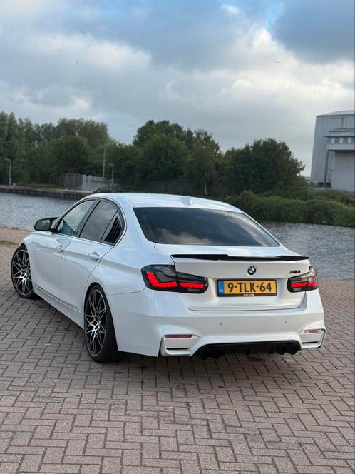 BMW 3-Serie 320i M3 Look 2.0IX Sport Plus 280 pk automaat!!, Auto's, BMW, Bedrijf, 3-Serie, ABS, Adaptive Cruise Control, Airbags