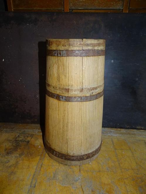 klein houten tonnetje met open bovenkant, Antiek en Kunst, Curiosa en Brocante, Ophalen