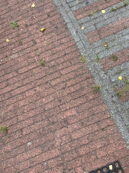 Klinker in rood en grijs GRATIS, Tuin en Terras, Tegels en Klinkers, Zo goed als nieuw, Klinkers, Beton, 10 m² of meer, Ophalen
