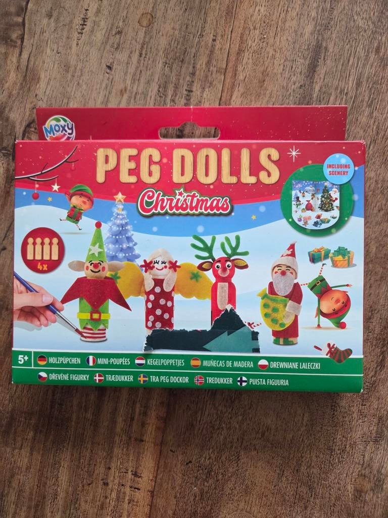 Moxy Peg Dolls Christmas Knutselpakket - Nieuw, Ophalen of Verzenden, Nieuw, Knutselen