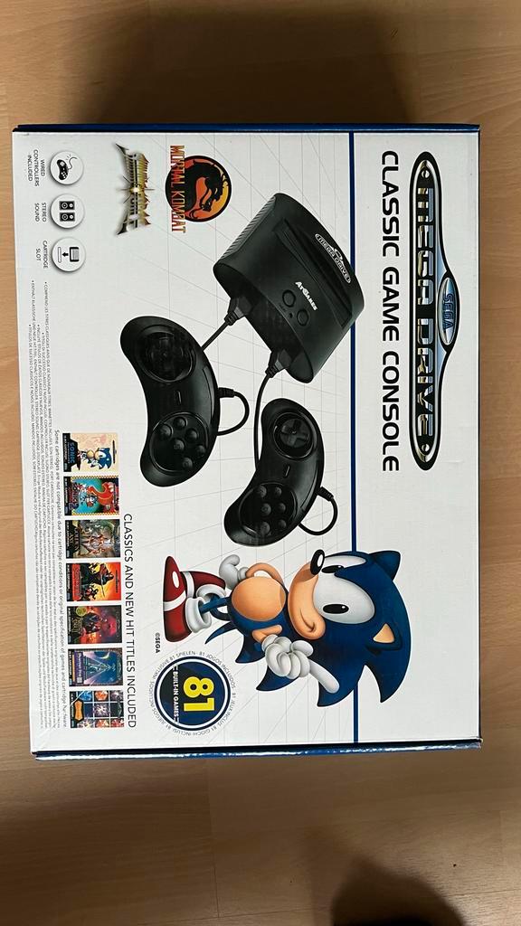 Sega Mega Drive Mini - Klassieke Console!, Spelcomputers en Games, Spelcomputers | Sega, Zo goed als nieuw, Mega Drive, Met 2 controllers