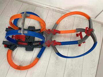 Hot Wheels racebaan Mega Loop Mayhem beschikbaar voor biedingen