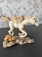 Paard gevleugeld beeldje, Ophalen of Verzenden, Zo goed als nieuw, Dier