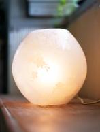 Ikea Knubbig tafellamp kersenbloesem wit, Huis en Inrichting, Lampen | Tafellampen, Ophalen of Verzenden, Nieuw, Glas, Minder dan 50 cm