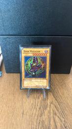 Dark Magician SYE-001, Hobby en Vrije tijd, Verzamelkaartspellen | Yu-gi-Oh!, Ophalen of Verzenden, Zo goed als nieuw, Losse kaart