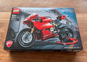 NIEUW - Lego 42107 - Ducati Panigale V4 R beschikbaar voor biedingen
