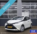 Toyota Aygo 1.0 VVT-i x CRUISE CONTROL|AIRCO, Voorwielaandrijving, Gebruikt, Euro 6, 4 stoelen