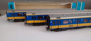 marklin Complete stam van drie NS wagons 4164/4264 en 4265.1 beschikbaar voor biedingen