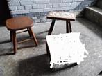 2 Verschillende houten krukjes waarvan 1 melkkrukje, Ophalen, Hout