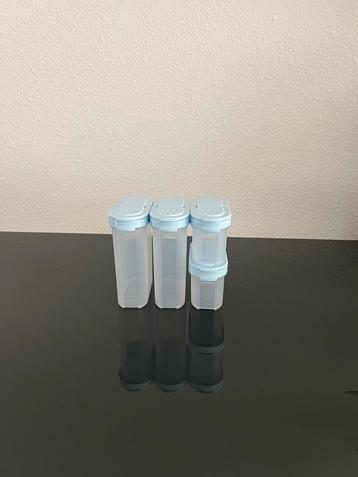 Tupperware beschikbaar voor biedingen