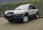 Hyundai Tucson 2.0 CRDI DynamicVersion Airco APK Grijskentek, Auto's, Voorwielaandrijving, Stof, Gebruikt, Zwart