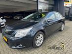 Toyota Avensis 1.8 VVTi Business / 139492 KM / AUTOMAAT / AP, Auto's, Toyota, Te koop, Zilver of Grijs, 147 pk, Benzine