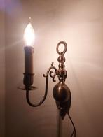 Klassiek Hollandse wandlamp van geelkoper kaarsmodel, Ophalen of Verzenden, Zo goed als nieuw, Metaal, Regency
