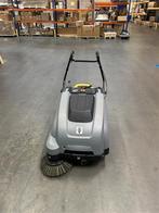 Kärcher veegmachine, Tuin en Terras, Veegmachines, Ophalen, Zo goed als nieuw, Kärcher