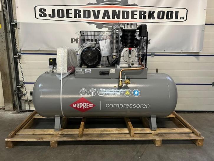 ACTIE! AIRPRESS HK1500-500SD14 10PK COMPRESSOR, Doe-het-zelf en Verbouw, Compressors, Nieuw, 10 bar of meer, 100 liter of meer