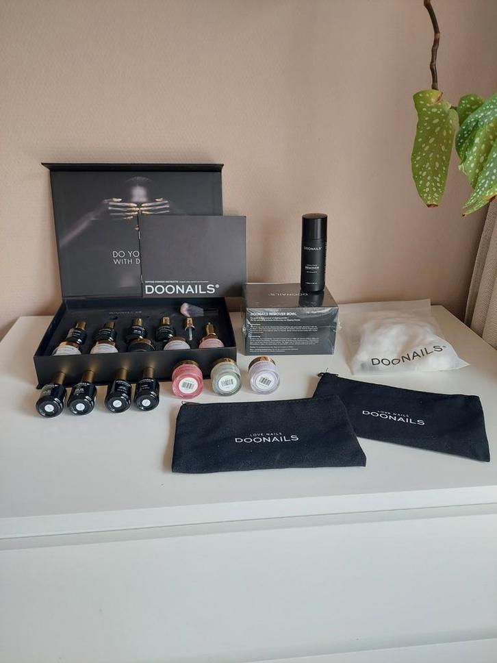 Doonails starterset + extra's, Sieraden, Tassen en Uiterlijk, Uiterlijk | Cosmetica en Make-up, Zo goed als nieuw, Handen en Nagels