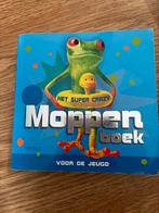 Moppen boekje, Ophalen