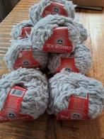 Nieuw 8 bollen DMC Karina heerlijke zachte wol, Hobby en Vrije tijd, Ophalen of Verzenden, Nieuw, Breien of Haken, Wol of Garen