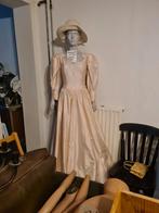 Zijden trouwjurk, Kleding | Dames, Ophalen of Verzenden, Zo goed als nieuw, Roze, Trouwjurk